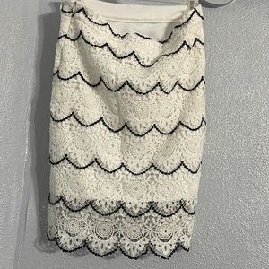 Blush noir lace skirt